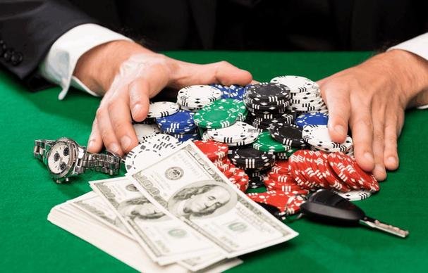 Bàn casino trực tuyến với dealer thật tại cau 247
